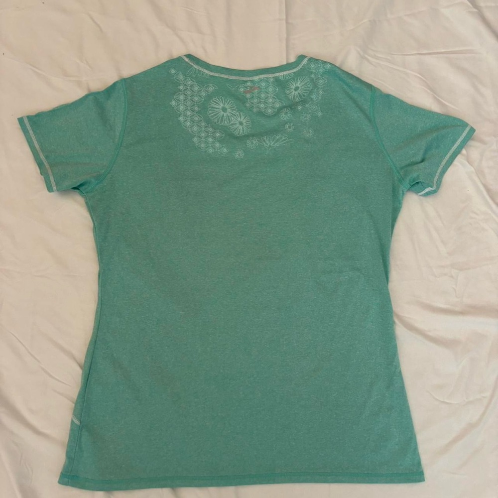 Brooks workout top - Picture 2 of 2